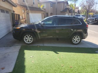 Jeep Cherokee altitude 2018
