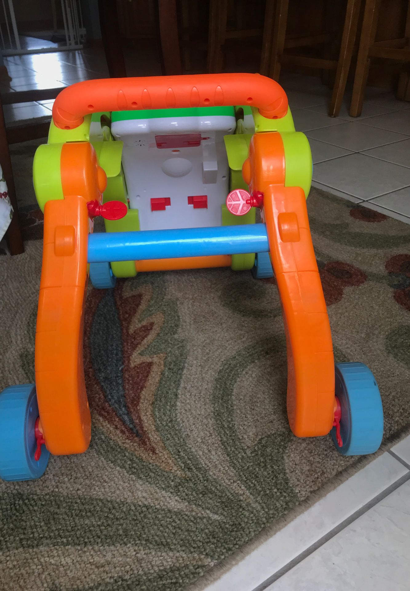 Little tikes walker /activity center