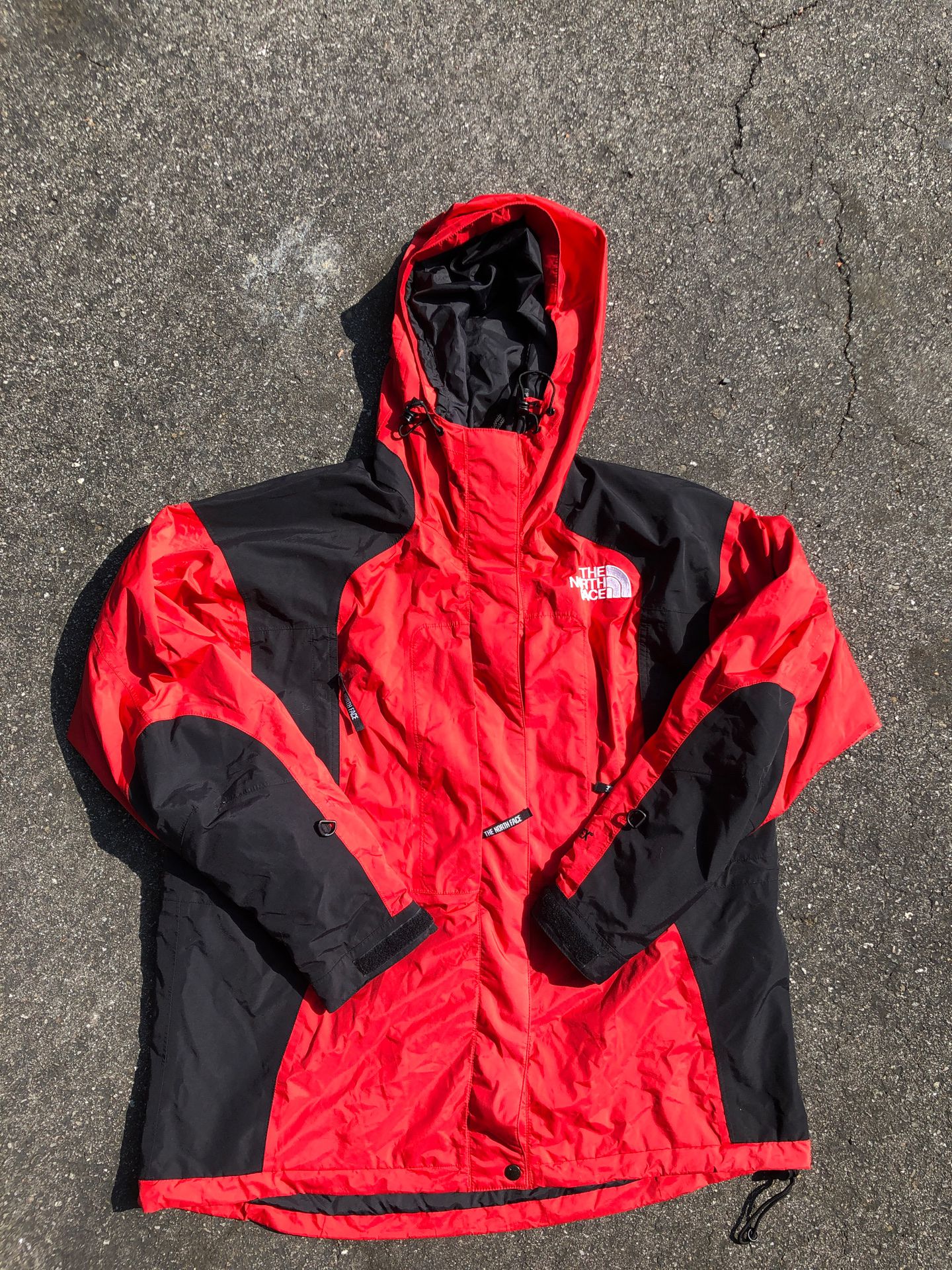 The north face gore-tex jacket size large