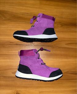 NWT UGG Turlock Waterproof Side Zip Ankle Boots