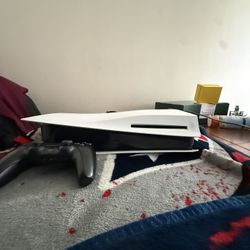 Ps5 & Dual Shock Ps5 Remote 1