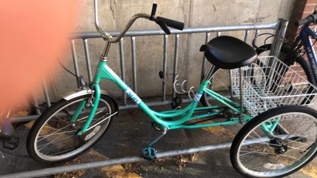Sun Tricycle