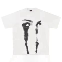 Men’a Graphic T-shirt Dm Me For Offers