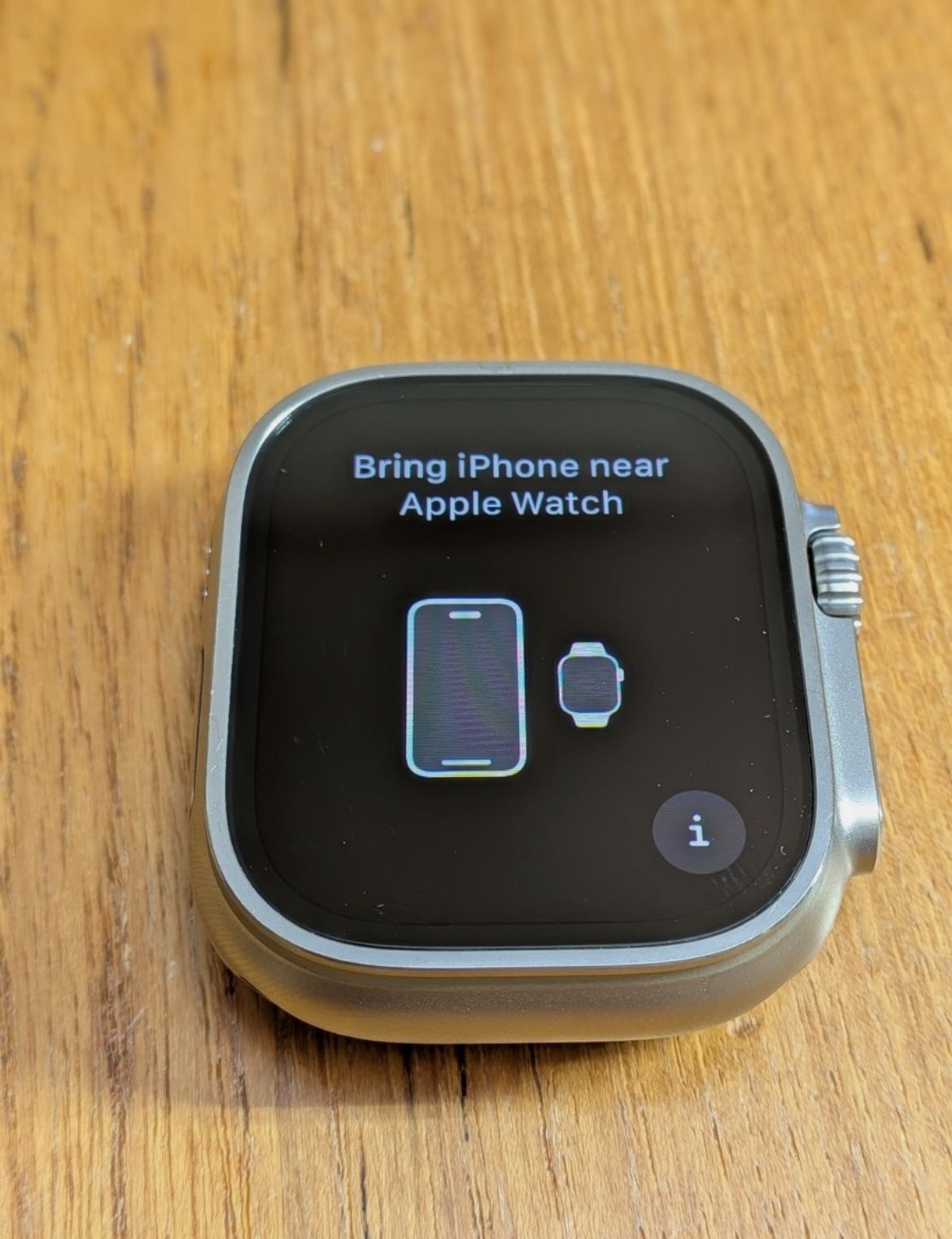 Unlocked Apple Watch Ultra 2 - Natural Titanium and Gray Trail Loop