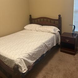 Bed Set - Full Size