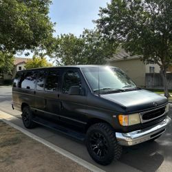 2001 Ford Econoline