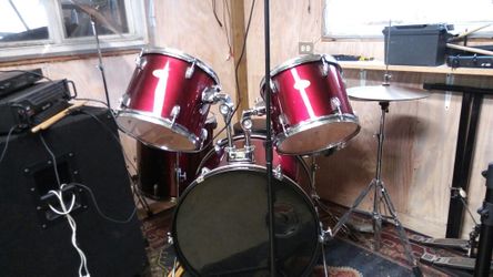 Drum set
