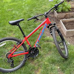 Schwinn Mountain Bike - Great Condition!