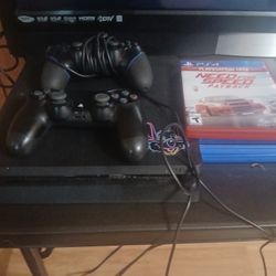 Ps4   in perfect condition  200