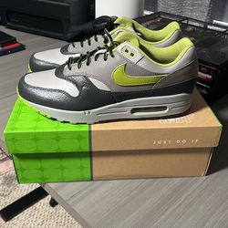 Nike Air Max HUF “Pear Green”
