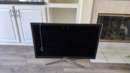 40 inch Samsung TV