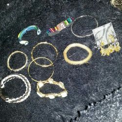 Earrings and bracelets 