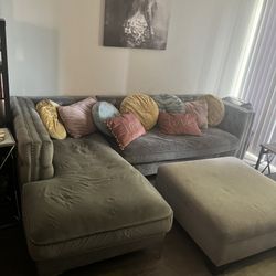 Couch With Pillows Included