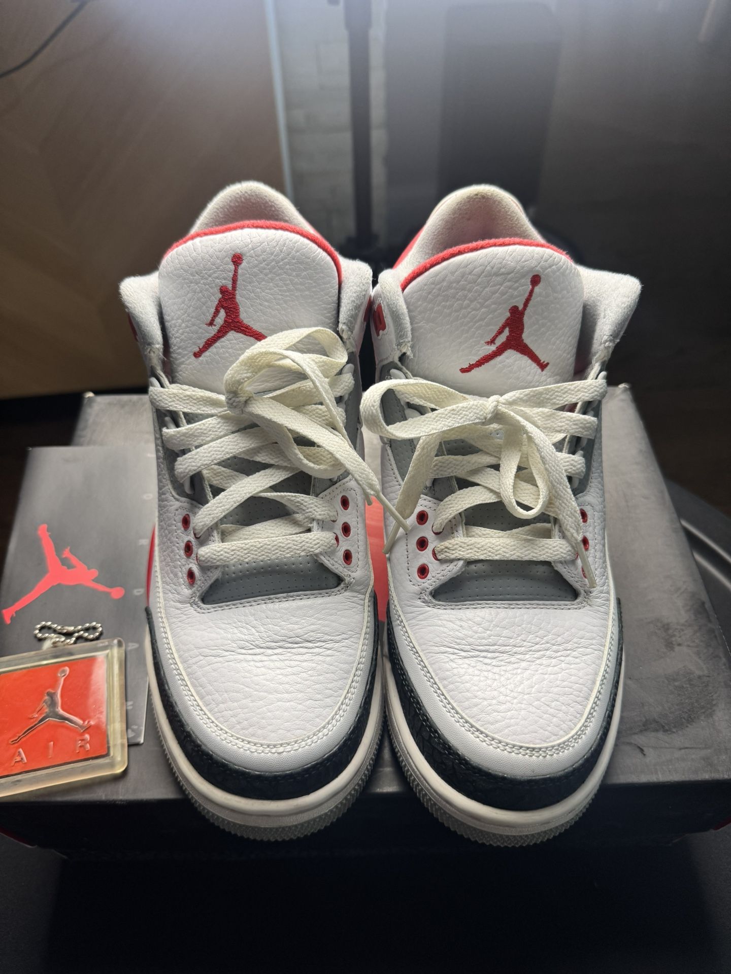 Jordan Fire Red 3s