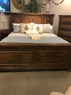 Headboard and footboard and rails California  king