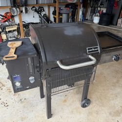 Camp Chef Smoker/Grill/Griddle