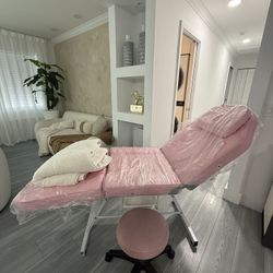 Camilla estética profesional color rosa (como nueva)