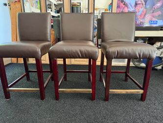 3 Bar stool Leather Chairs