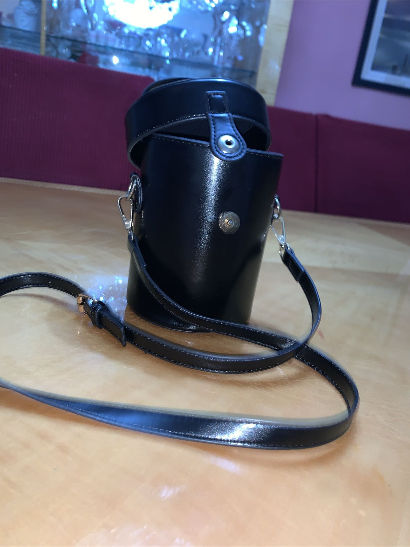 Women’s Black Leather Cylinder Purse