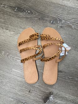Women sandals