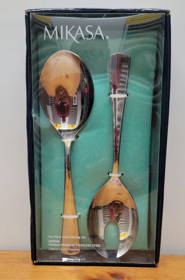 Mikasa Serving Set