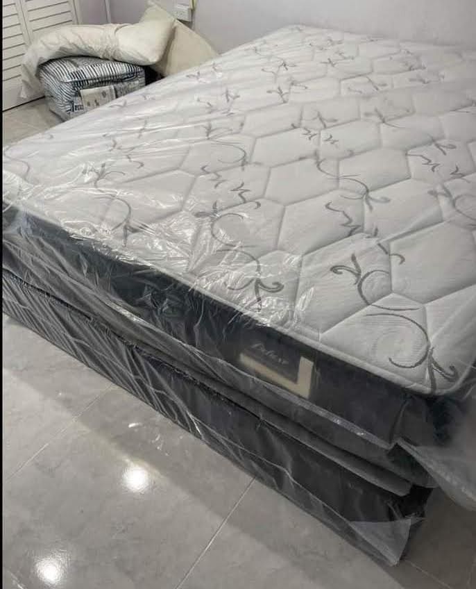 Queen Regular Mattress And Box Spring New