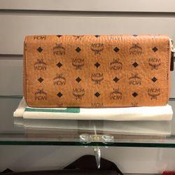 MCM Wallet- DOUBLE AUTHENTICATED 