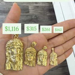 10K GOLD JESUS PIECE PENDANT/ JESUS PENDIENTE DE ORO 