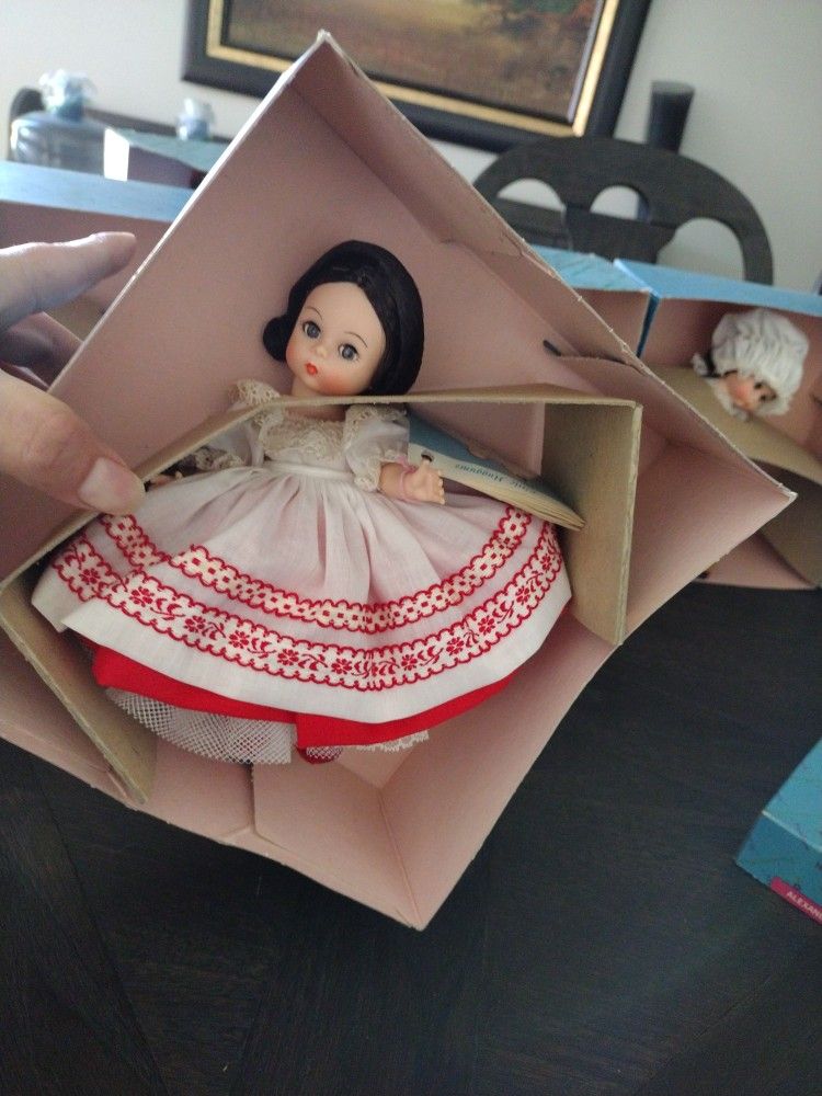 Madame Alexander Collectable Doll Russia