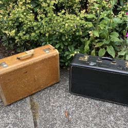 Suitcases vintage 