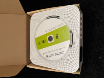Portable or Wall mounted CD player / FM radio