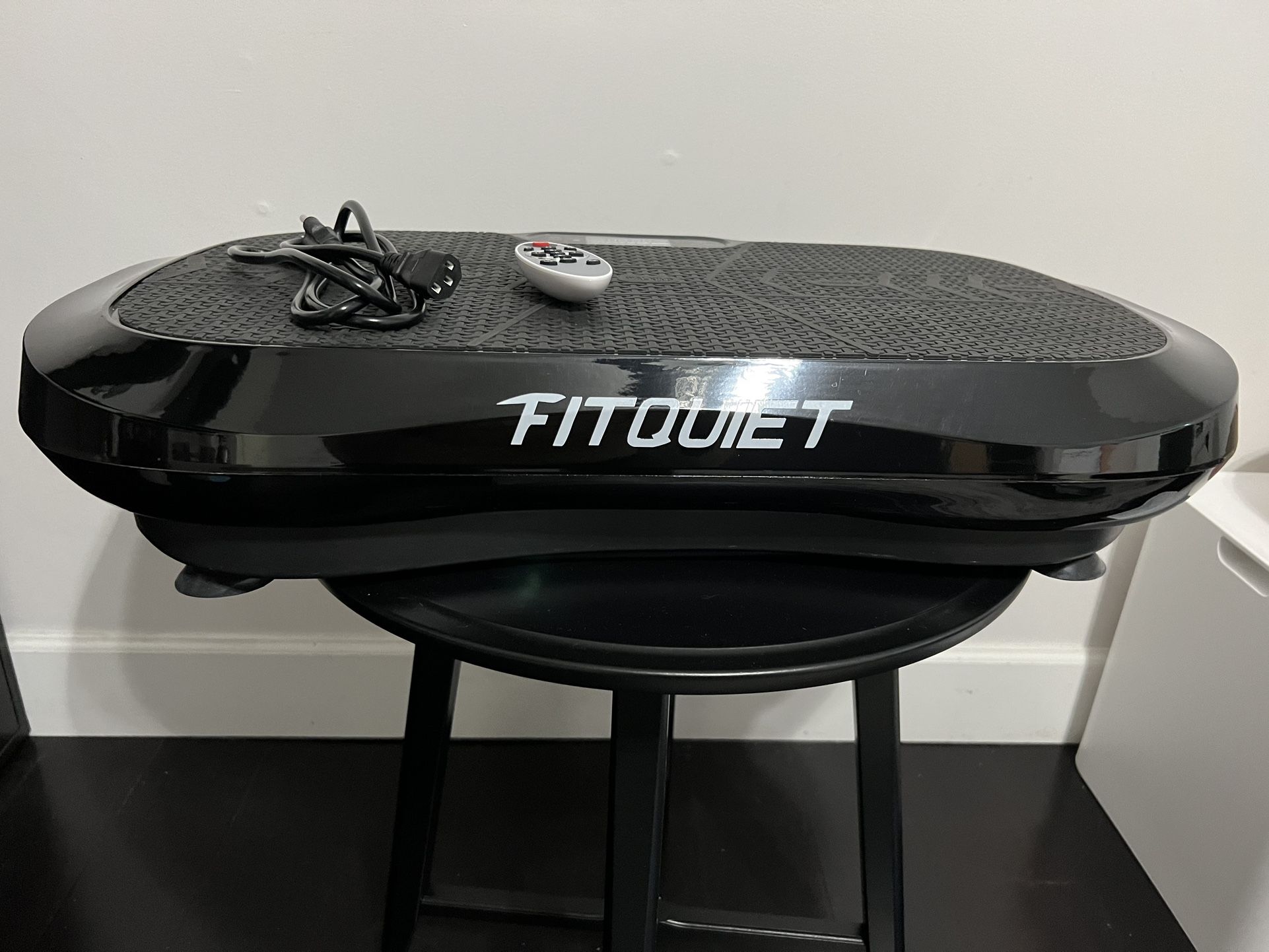 Barely Used FITQUIET Vibration Plate Exercise Machine for Sale in Miami FL OfferUp