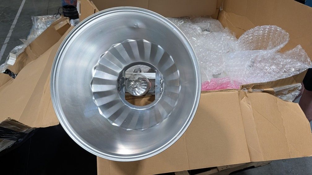 Metal Halide Light Fixtures