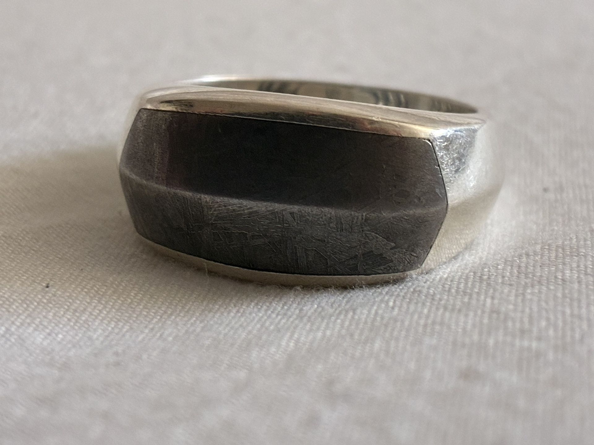 David Yurman Meteorite Signet Men’s Ring