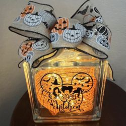 Halloween Decor
