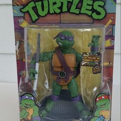 Playmate Toys - Teenage Mutant Ninja Turtles - Classic Collection 6 Each Tall  Donatello Action Figure - New -