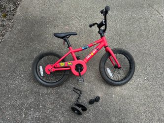 Kids 16” REI bike w/ training wheels