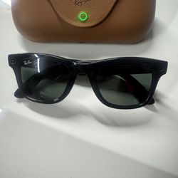 Ray-Ban Meta - Wayfarer Large (Gen 1) glasses with Meta Al