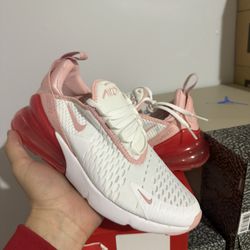 Nike Air Max 270 Size 5 And 5.5