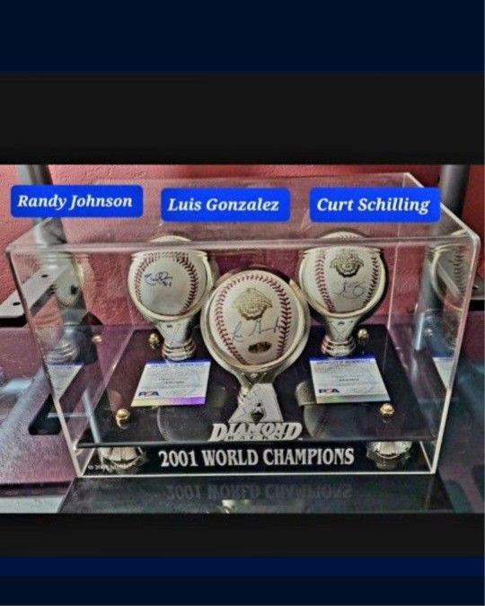 Luis Gonzalez // Signed Arizona Diamondbacks 2001 World Series