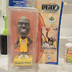 Shaq O'Neal Upper Deck Bobble Head And Trading Card In Box