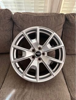 Mustang Rims