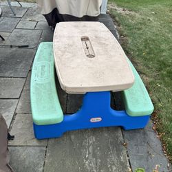 Little Tykes Kids Picnic Table 