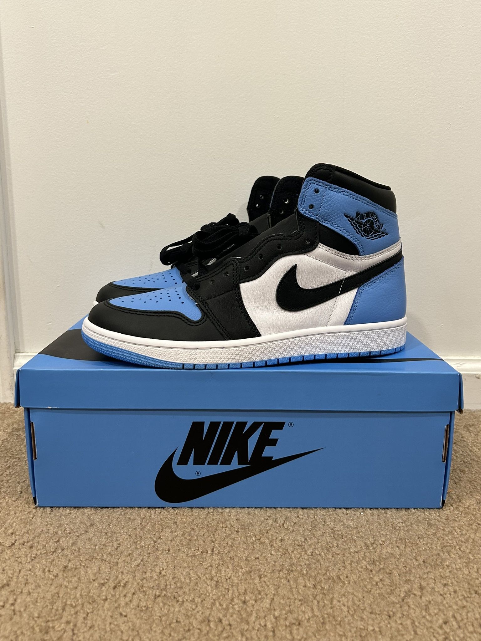 Jordan 1 High “UNC Toe” Size 9.5 Brand New