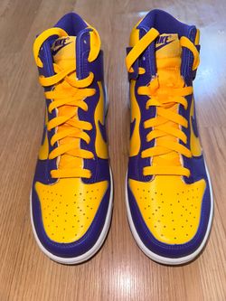 NEW! Boys Nike size : 7Y