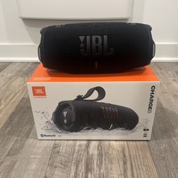 JBL Charge 6