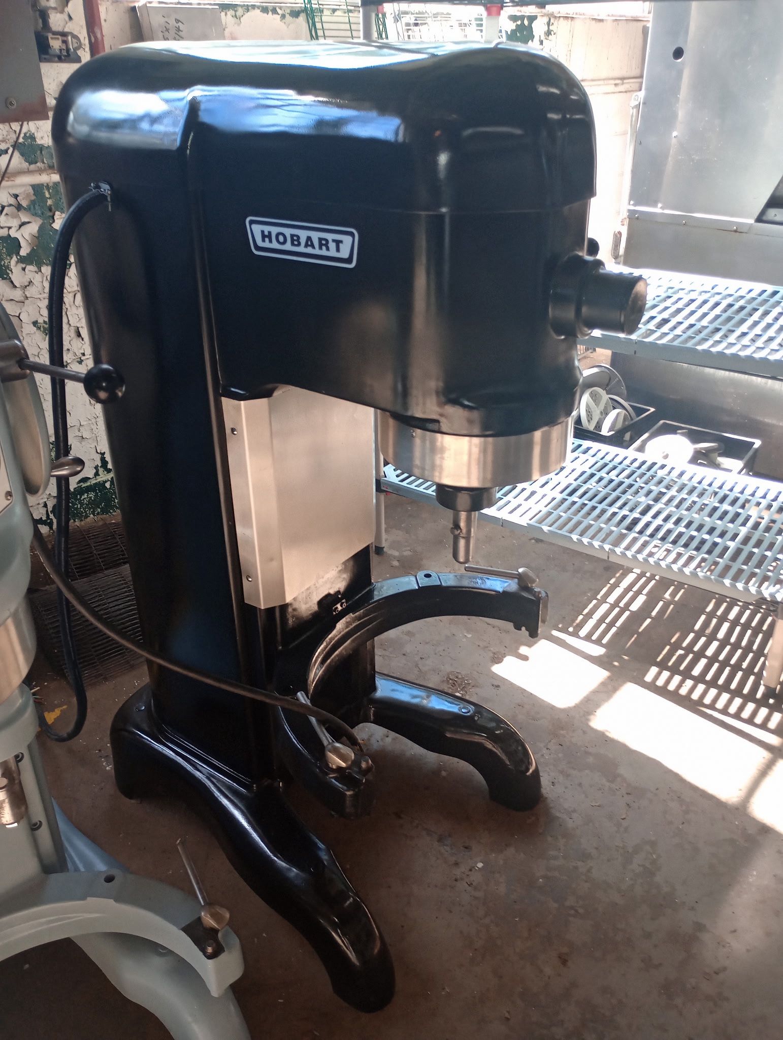 Hobart 60qt 3 Phase Refurbished Do You Need One?