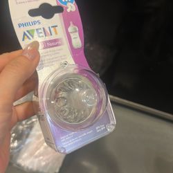 Philips AVENT BPA Free Natural Medium Flow Nipples, 2-Pack