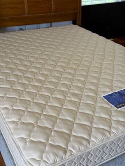 USED QUEEN SIZE SERTA FIRM MATTRESS ONLY