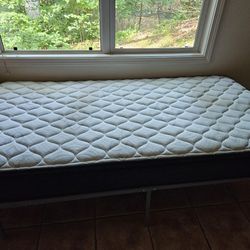 Twin Bed with Folding Frame